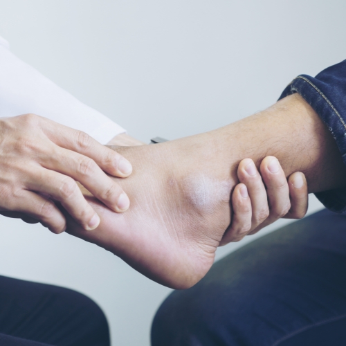 foot-and-ankle-pain-relief-Bolduc-Physical-Aquatic-Therapy-and-Sports-Medicine-Boyn