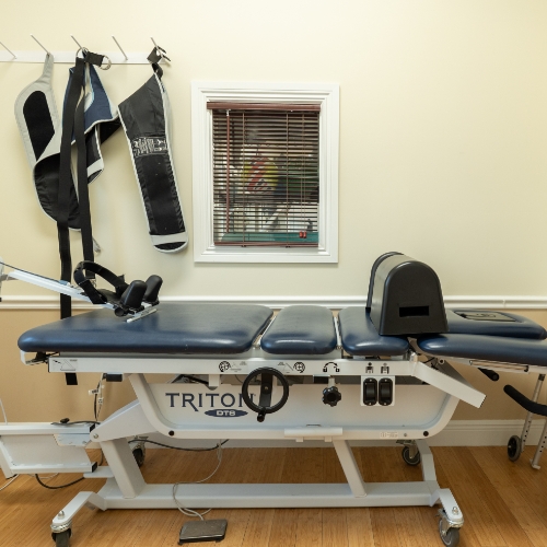 spinal-decompression-Bolduc-Physical-Aquatic-Therapy-and-Sports-Medicine-Boynton-Beach-FL