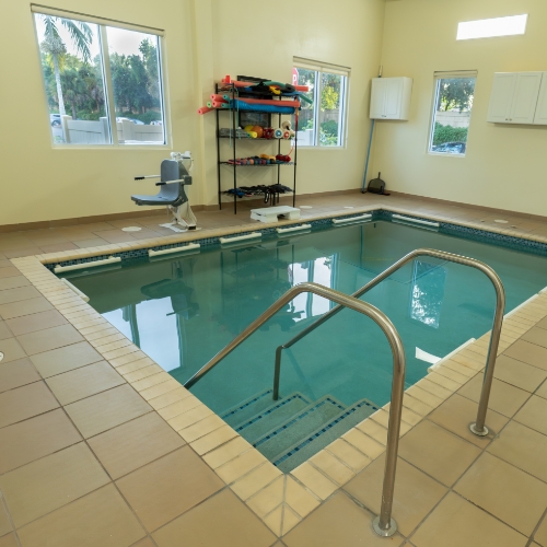 Bolduc-Physical-Aquatic-Therapy-and-Sports-Medicine-Boynton-Beach-FL-pool